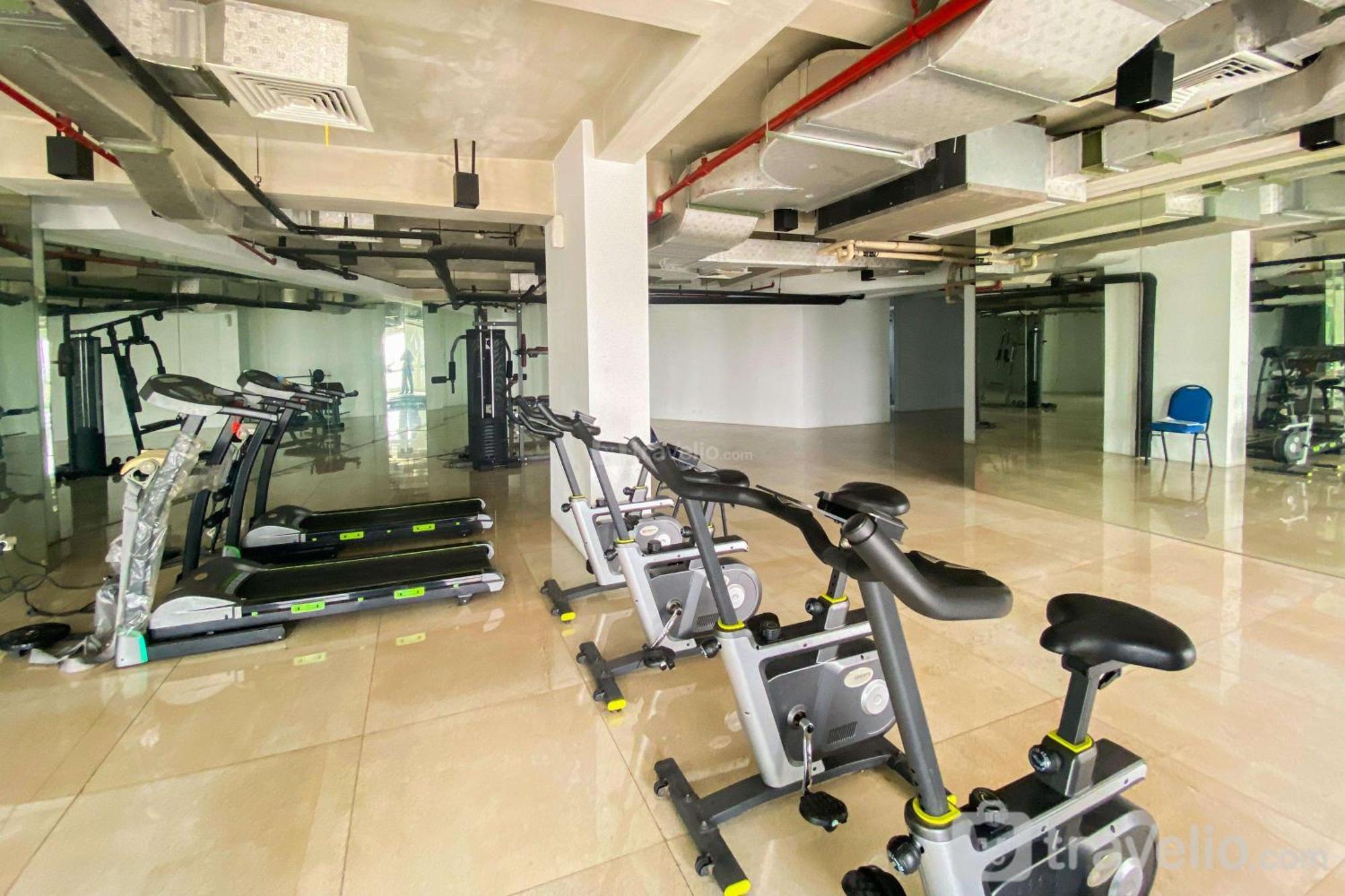 Apartemen Simply Look 1br With Extra Patraland Urbano By Travelio Bekasi