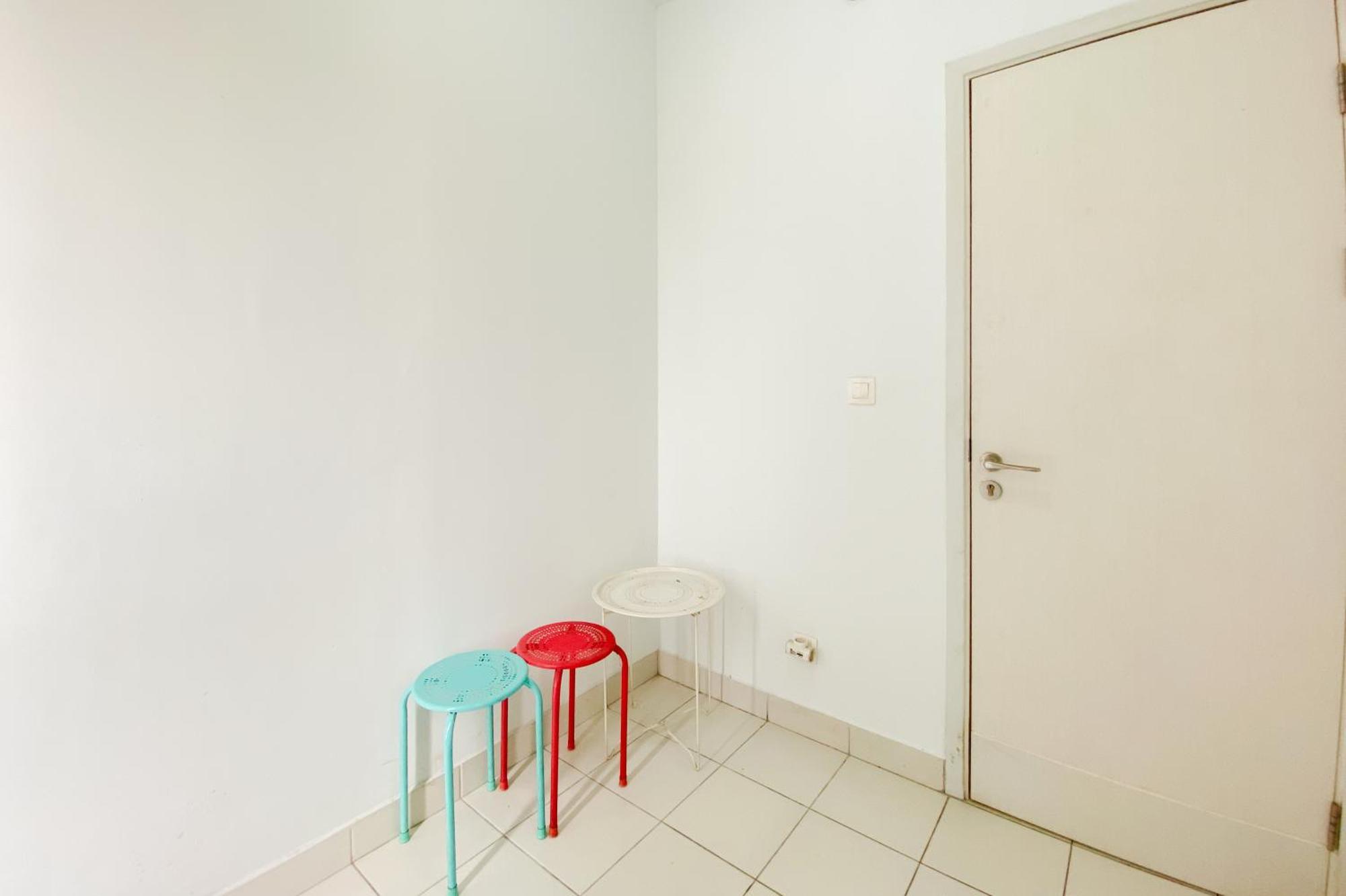 Simply Look 1br With Extra Patraland Urbano By Travelio * Bekasi