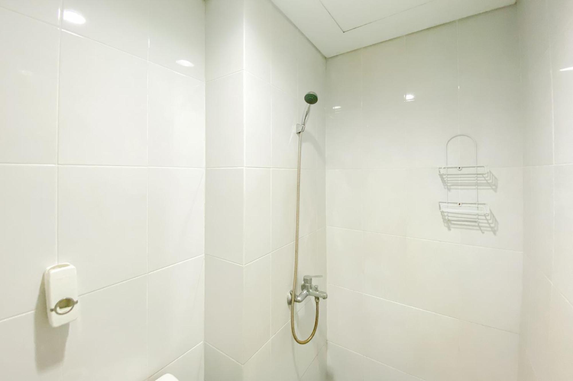 Simply Look 1br With Extra Patraland Urbano By Travelio Bekasi